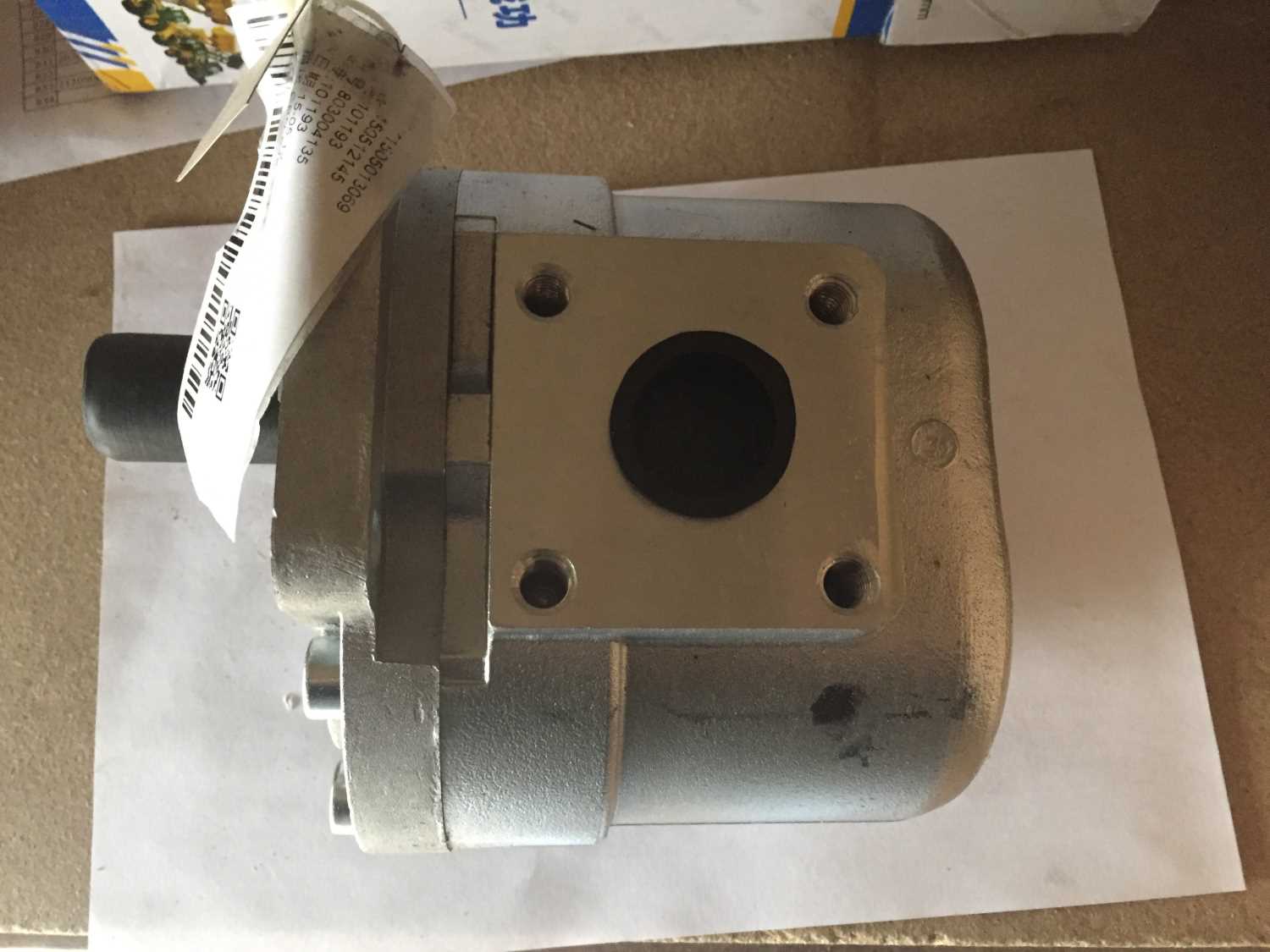 Насос трансмиссии 803004135