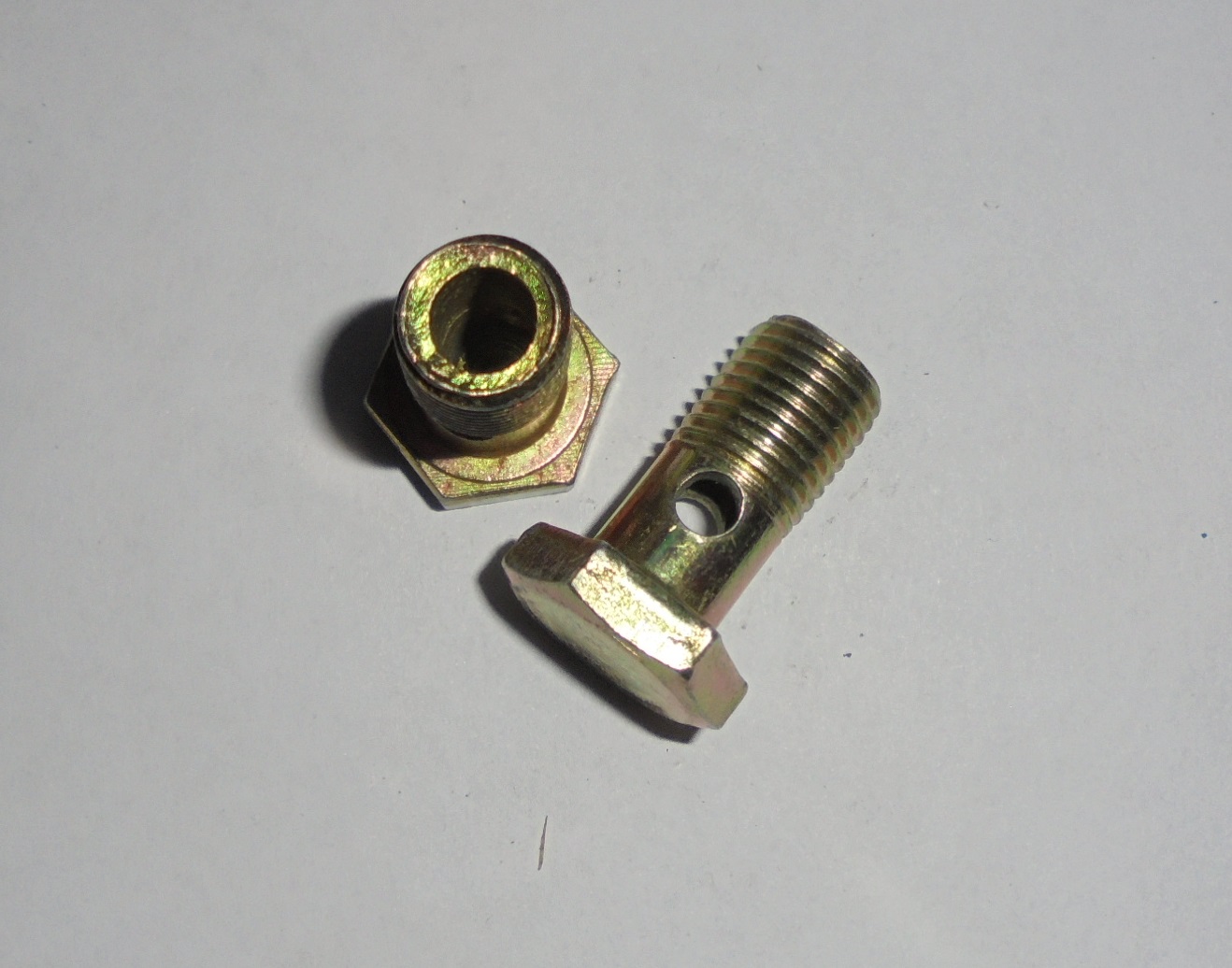 Болт полый топливный M14 L=28
